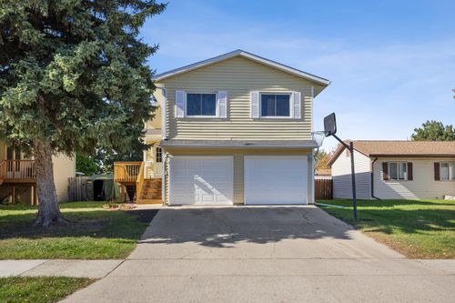 3029 20th St S, Fargo, ND, 58103-6752 | Card Image