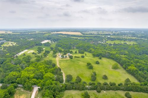 738 Campground Rd, Sherman, TX, 75090-5505 | Card Image