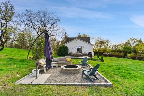 21 Varna Ln, Mahopac, NY, 10541-2622 | Card Image
