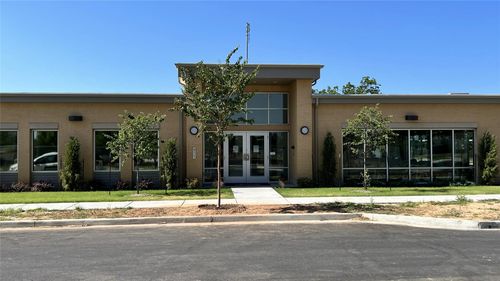 934 W 22nd St, Tulsa, OK, 74107 | Card Image