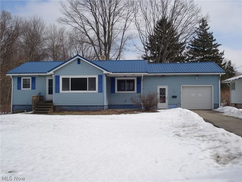 716 Chestnut St, Conneaut, OH, 44030-1449 | Card Image