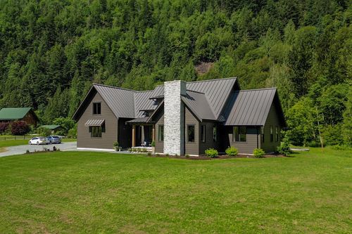 5249 Kamp Rd, Agassiz, BC, V0M1A2 | Card Image