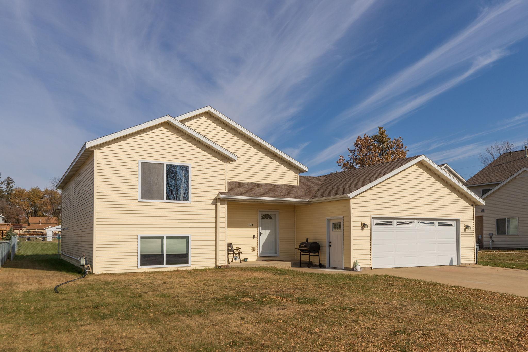 4th St, Blooming Prairie, MN 55917