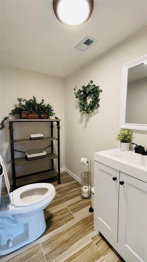 Residential Lease in Conroe 3