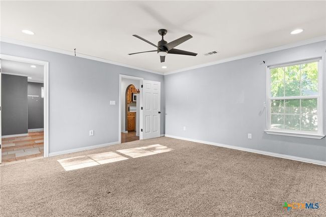 Primary Bedroom | Image 10