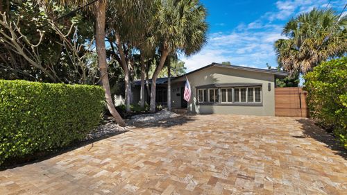 21 Se 14th St, Pompano Beach, FL, 33060-9229 | Card Image