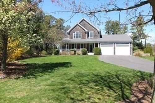 18 Red Pine Ln, Wareham, MA, 02571-1125 | Card Image