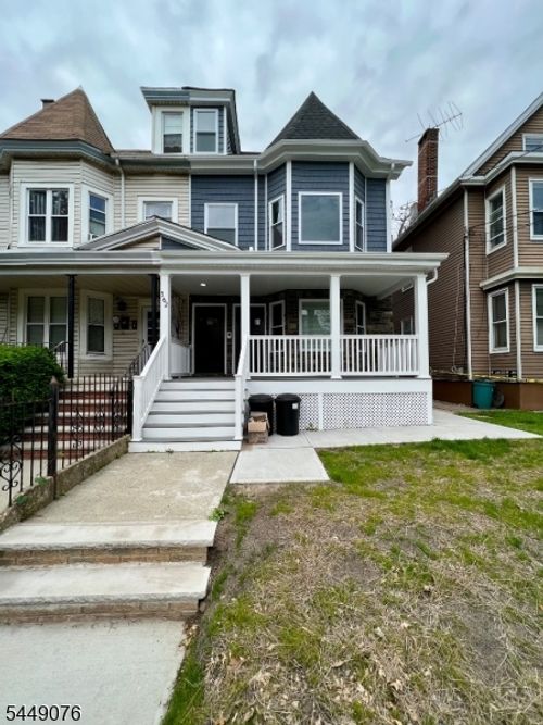 2-562 Madison Ave, Elizabeth, NJ, 07201-1560 | Card Image