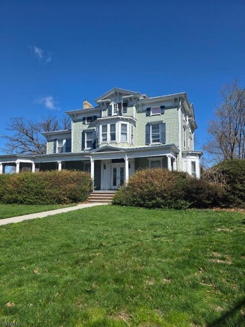 5 E Union Ave, Bound Brook, NJ, 08805-1790 | Card Image
