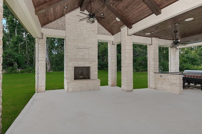 Covered Pavilion | Image 38