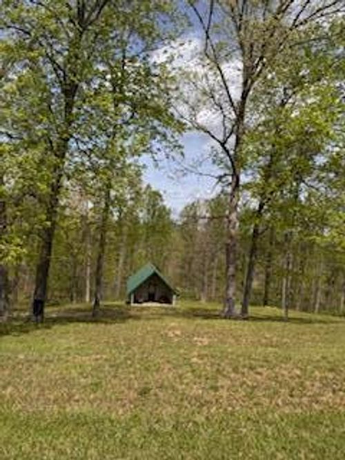 196 Cottonwood Rd, Louisa, KY, 41230-8047 | Card Image
