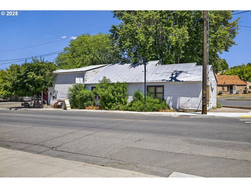 234 S Canyon Blvd, John Day, OR, 97845-1045 | Card Image