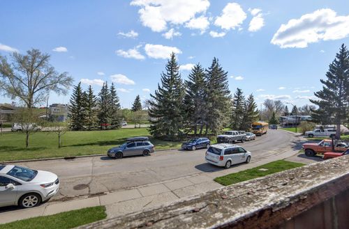 11741 Canfield Road Sw, Calgary, AB, T2W1J6 | Card Image