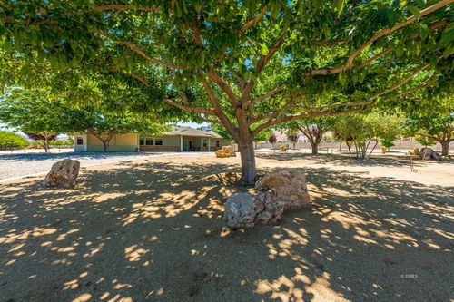 4768 Ford St, Lake Isabella, CA, 93240-8724 | Card Image