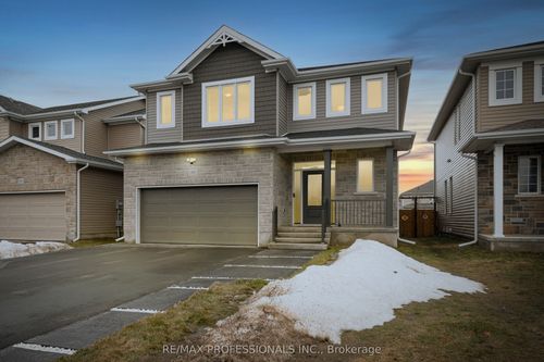 1395 Monarch Dr, Kingston, ON, K7P0S1 | Card Image