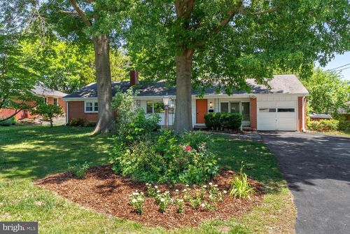 109 Cedar St, CHESTERTOWN, MD, 21620-1210 | Card Image