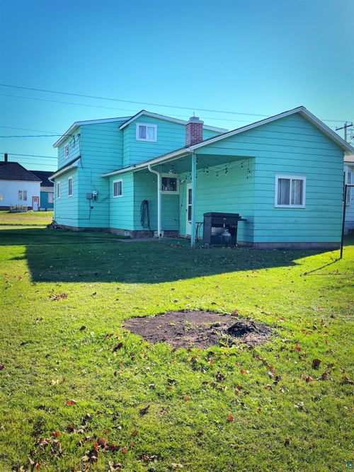1505 6th St W, Ashland, WI, 54806 | Card Image