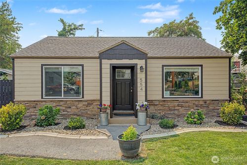 554 3rd Ave Sw, Ephrata, WA, 98823-1811 | Card Image