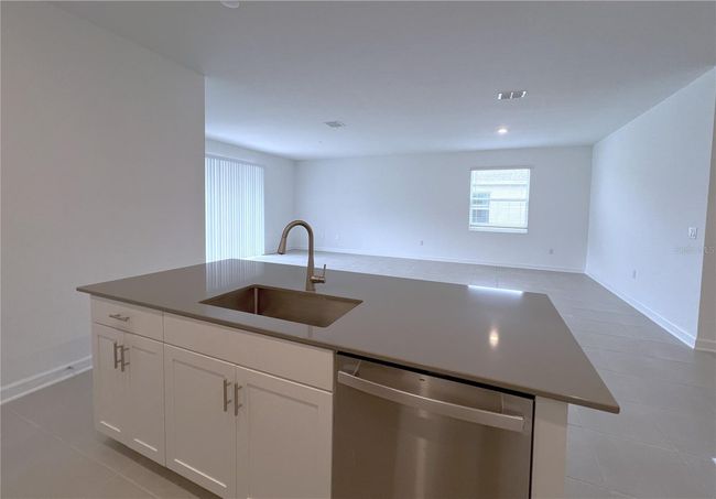 4048 Redbridge Loop, House other with 4 bedrooms, 3 bathrooms and null parking in DAVENPORT FL | Image 12