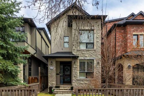 448 13 St Nw, Calgary, AB, T2N1Z2 | Card Image