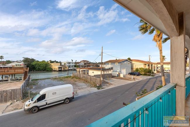 813 Tarpon Ave, House other with 3 bedrooms, 3 bathrooms and 1 parking in Port Isabel TX | Image 35
