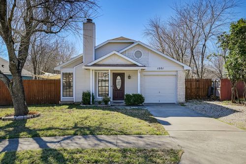 1201 E Logan St, Round Rock, TX, 78664-6849 | Card Image