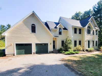 10 Hyde Park Circle, House other with 4 bedrooms, 2 bathrooms and null parking in Londonderry NH | Image 2