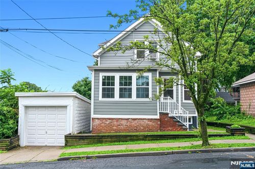 41 N 14th St, Hawthorne, NJ, 07506-3763 | Card Image