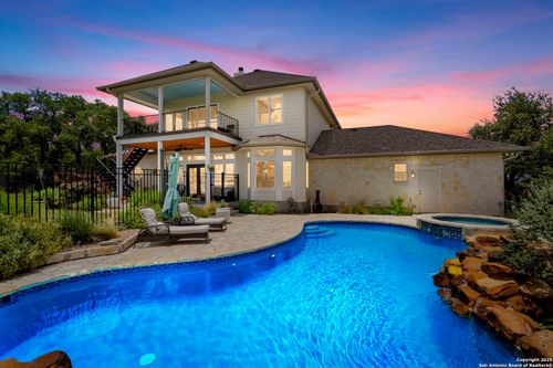 103 High Sierra Dr, Boerne, TX, 78006-9403 | Card Image