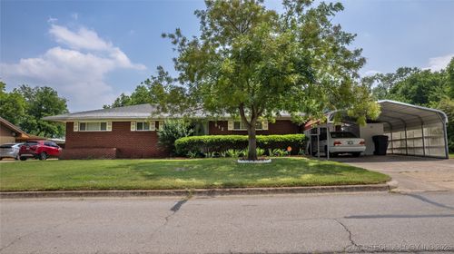 912 Maxwell Nw, Ardmore, OK, 73401 | Card Image