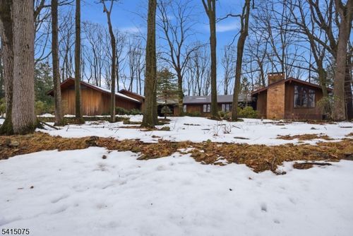 40 High Ridge Rd, Randolph, NJ, 07869-4569 | Card Image