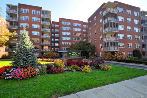 apt-4g5-260 Garth Rd, Scarsdale, NY, 10583-4057 | Card Image