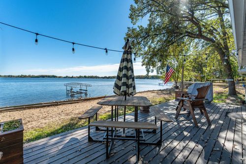 23216 Oak Leaf Ln, Battle Lake, MN, 56515-9197 | Card Image