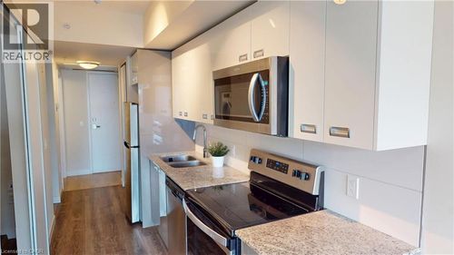 211-257 Hemlock St, Waterloo, ON, N2L0K2 | Card Image