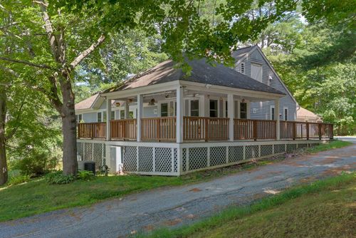 2 Teakwood Knolls, Lewiston, ME, 04240 | Card Image