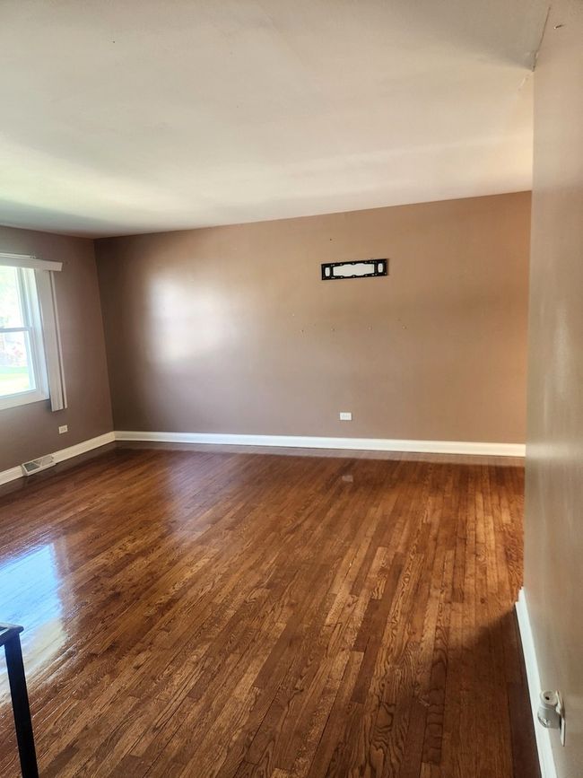 17109 Magnolia Dr, House other with 3 bedrooms, 2 bathrooms and 2 parking in Hazel Crest IL | Image 5