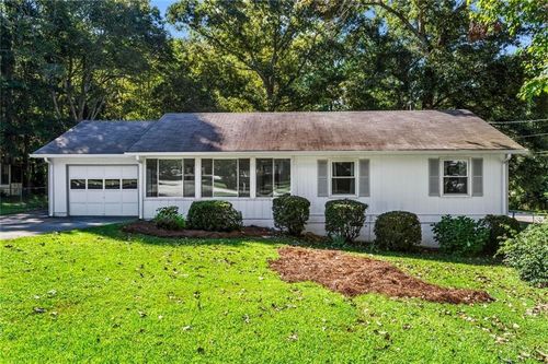 145 Carriage Cir, Stockbridge, GA, 30281-1333 | Card Image