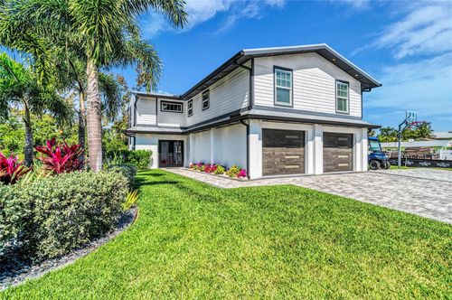 7149 Longboat Dr N, LONGBOAT KEY, FL, 34228-1047 | Card Image