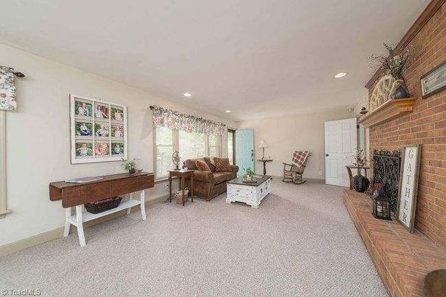 7044 Belews Creek Rd, House other with 3 bedrooms, 3 bathrooms and null parking in Belews Creek NC | Image 14