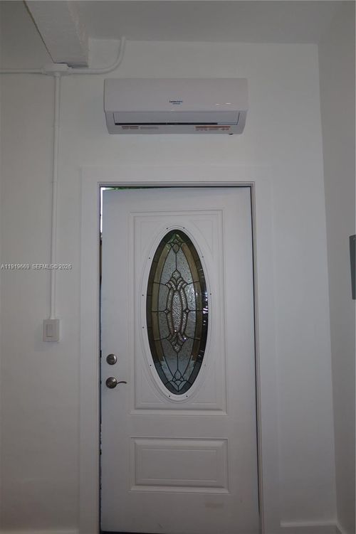 22905 Sw 114th Pl, Miami, FL, 33170-7585 | Card Image