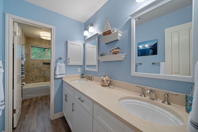 The second Bath on the upper level has also been remodeled | Image 24