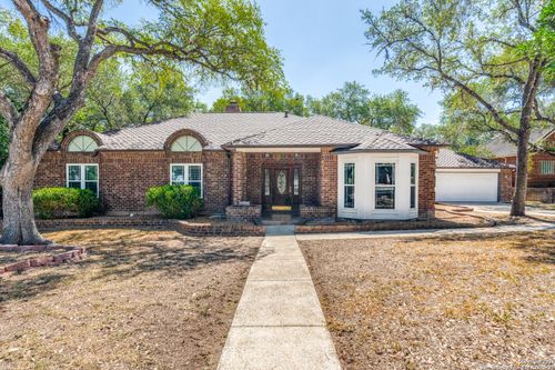 8610 Marathon, Universal City, TX, 78148-2606 | Card Image