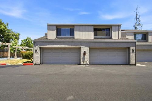 1048 Villa Maria Ct, San Jose, CA, 95125-5745 | Card Image