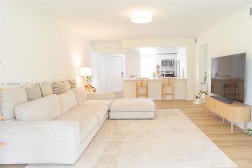 202-3250 N Palm Aire Dr, Pompano Beach, FL, 33069-3820 | Card Image