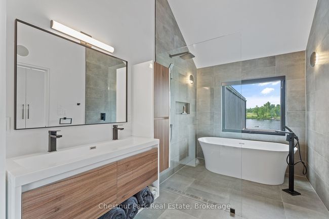 1594 Doe Lake Rd, House other with 4 bedrooms, 2 bathrooms and 2 parking in Gravenhurst ON | Image 22