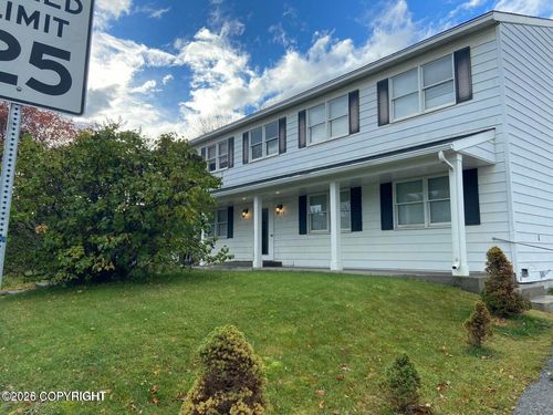 3-2806 Howe Place, Anchorage, AK, 99517 | Card Image