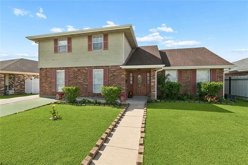 5565 Trinity Dr, Marrero, LA, 70072-4944 | Card Image