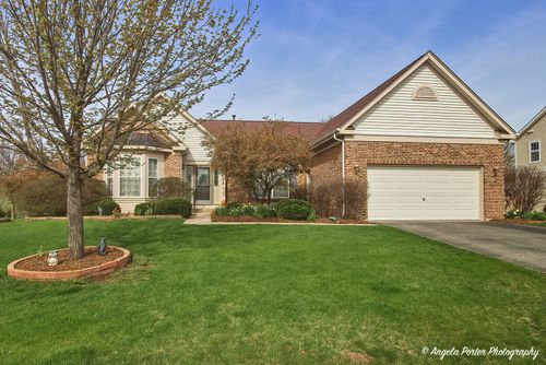 2605 Parker Ln, Johnsburg, IL, 60051-8561 | Card Image