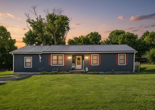 2217 Redbud Ln, Paris, KY, 40361-2435 | Card Image