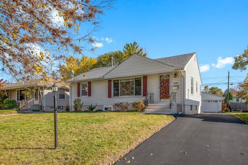 1641 Pennsylvania Ave S, Saint Louis Park, MN, 55426-2040 | Card Image